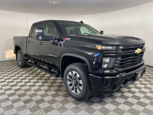 New 2026 Chevrolet Silverado 2500 Custom w/ Custom Value Package AWD/4WD image 23