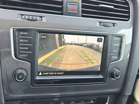 Used 2017 Volkswagen Golf Alltrack SE image 27