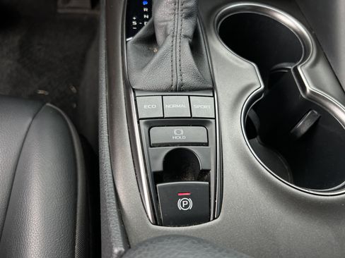 Used 2023 Toyota Camry SE w/ Convenience Package image 24