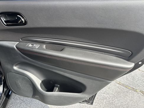 Used 2025 Dodge Durango GT RWD image 18