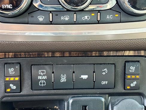 Used 2016 GMC Acadia Denali FWD image 21