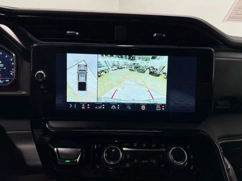 Used 2024 GMC Sierra 1500 AT4X image 20