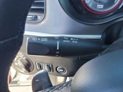 Used 2022 Dodge Charger R/T w/ Blacktop Package image 26