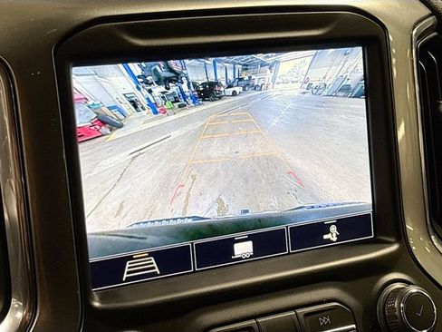 Used 2020 Chevrolet Silverado 1500 LT w/ All-Star Edition AWD/4WD image 14
