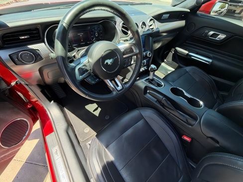 Used 2021 Ford Mustang GT Premium w/ GT Performance Package RWD image 14