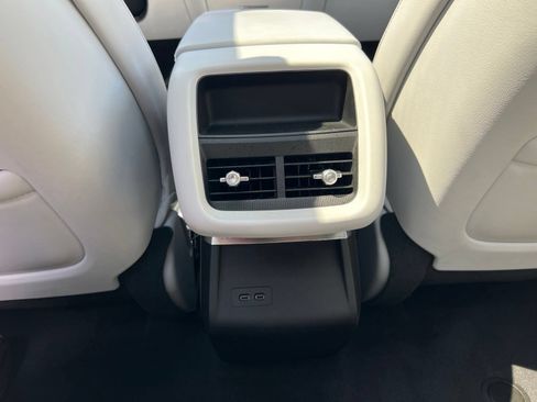 Used 2024 Cadillac Lyriq Luxury RWD image 50