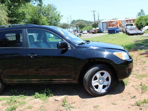 Used 2011 Toyota RAV4 4WD w/ Base L4 Extra Value Pkg image 4