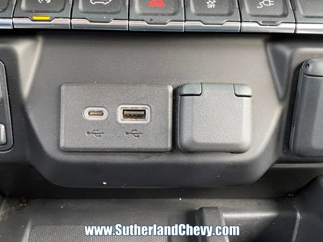 Used 2021 GMC Sierra 1500 AT4 w/ AT4 Value Package AWD/4WD image 45