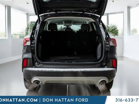 Used 2022 Ford Escape SEL image 34