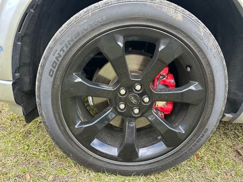 Used 2020 Ford Explorer ST w/ ST Street Pack image 22