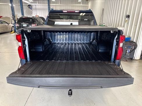 Used 2021 Chevrolet Silverado 1500 Custom AWD/4WD image 10