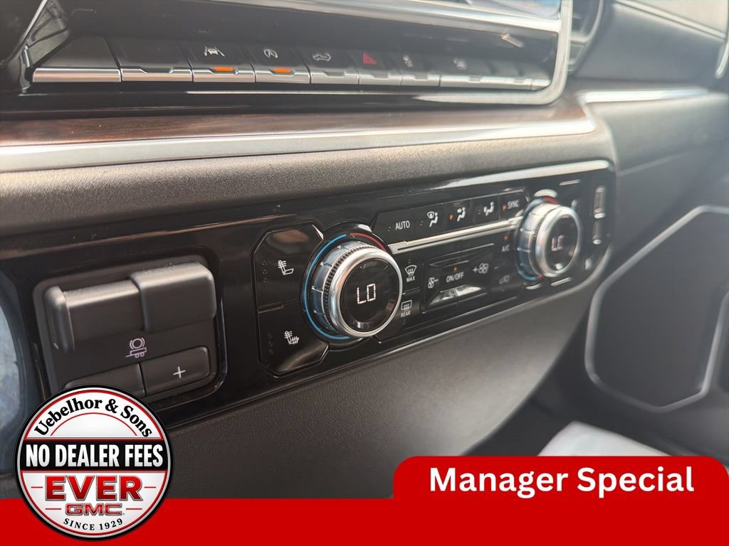 Used 2025 GMC Sierra 1500 SLT AWD/4WD image 28
