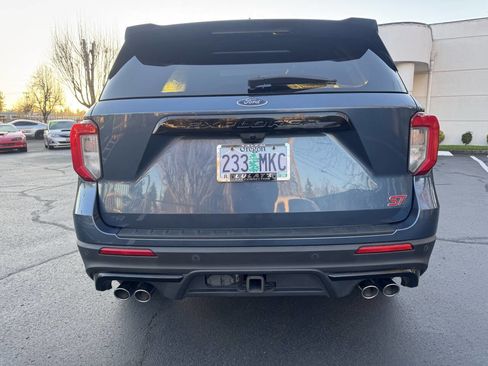 Used 2020 Ford Explorer ST w/ ST Street Pack image 4