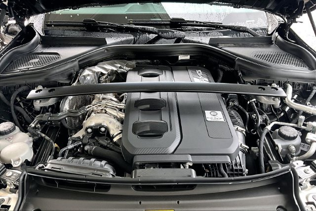 Certified 2026 Mercedes-Benz GLC 43 AMG 4MATIC image 9