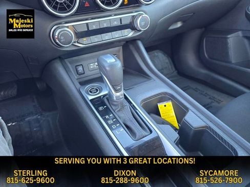 Used 2024 Nissan Sentra SV image 36