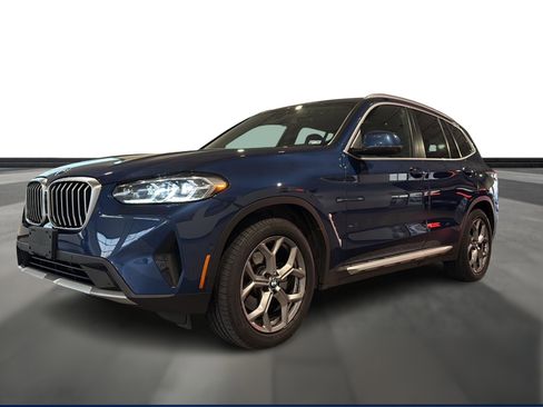 Used 2024 BMW X3 xDrive30i w/ Premium Package image 1