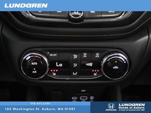 Used 2023 Chevrolet TrailBlazer ACTIV w/ Sun and Liftgate Package AWD/4WD image 23