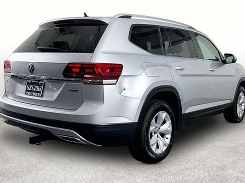 Used 2018 Volkswagen Atlas SE AWD/4WD image 2