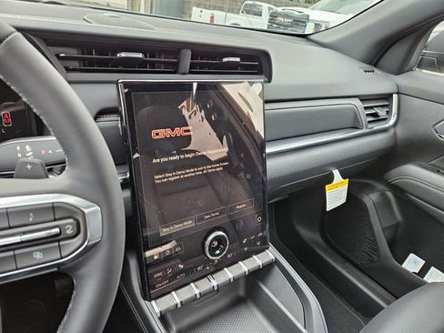 New 2026 GMC Terrain Elevation w/ Elevation Premium Package image 23