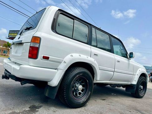Used 1997 Toyota Land Cruiser image 3