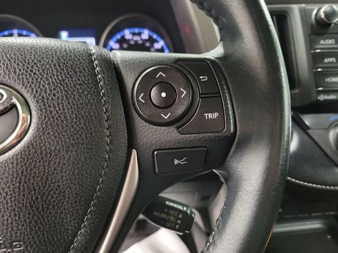 Used 2018 Toyota RAV4 XLE w/ Plus Extra Value Package AWD/4WD image 25