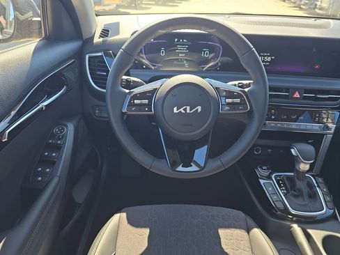 New 2026 Kia Seltos S AWD/4WD image 13