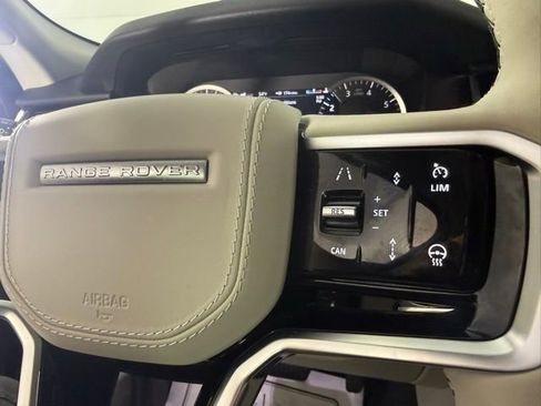 Used 2023 Land Rover Range Rover Velar S image 18