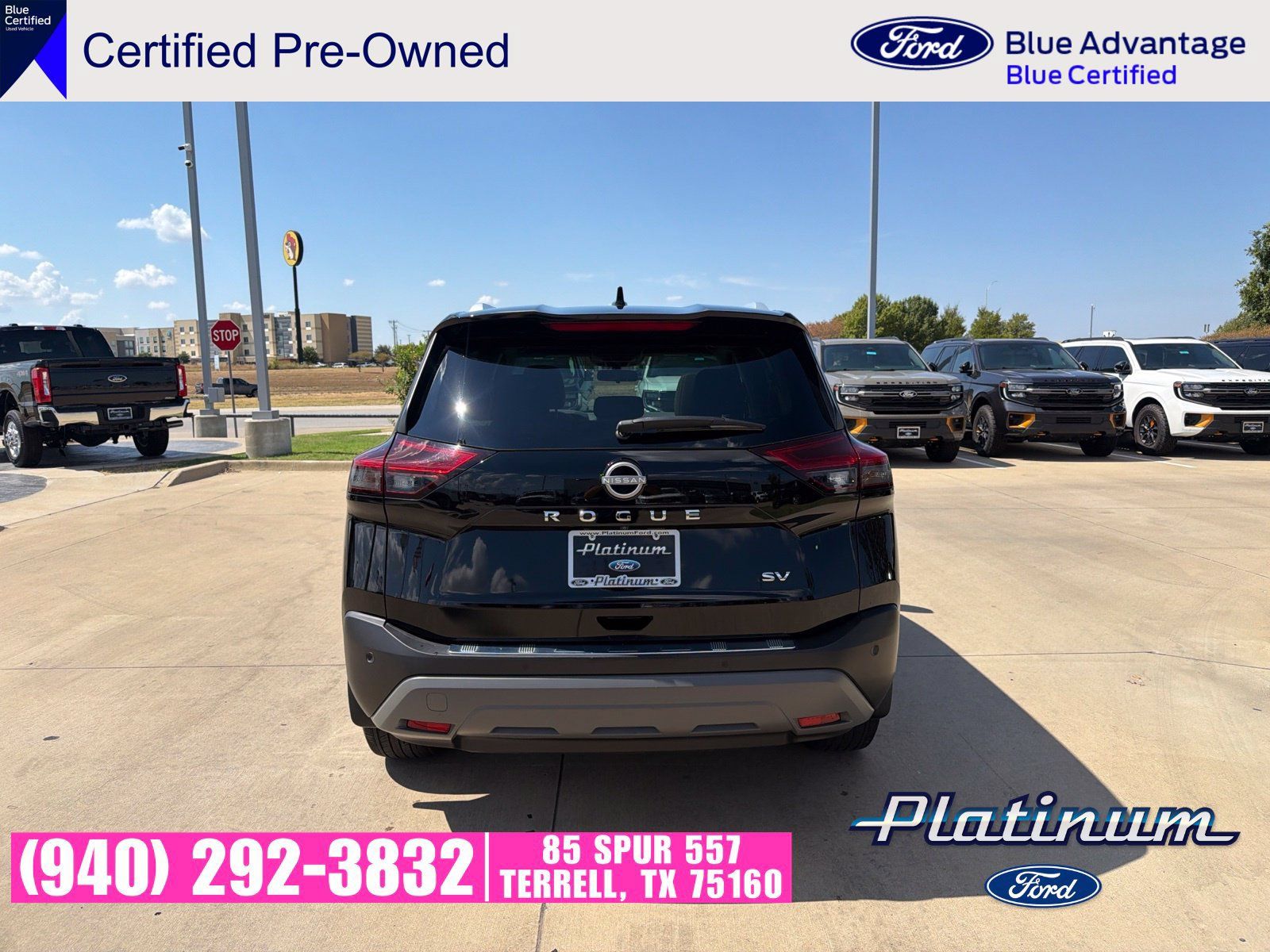Used 2023 Nissan Rogue SV w/ SV Premium B Package FWD image 4