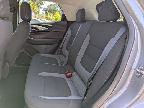 Used 2023 Chevrolet TrailBlazer LS image 13
