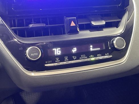 Certified 2023 Toyota Corolla LE image 24