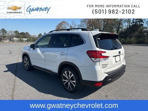 Used 2021 Subaru Forester Limited image 7