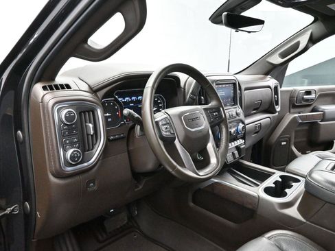 Used 2021 GMC Sierra 2500 Denali w/ Denali Ultimate Package image 13