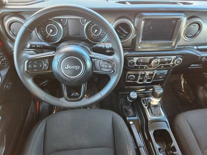 Used 2023 Jeep Gladiator Sport