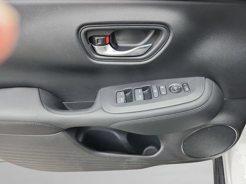 New 2026 Honda HR-V LX image 23