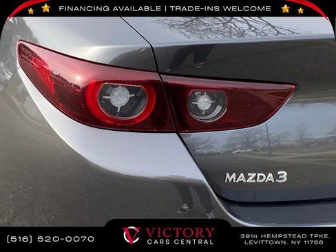 Used 2024 MAZDA MAZDA3 s image 9