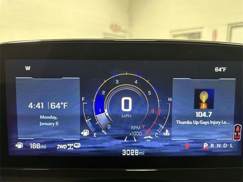 Used 2025 Chevrolet Traverse Z71 w/ Enhanced Driving Package image 33