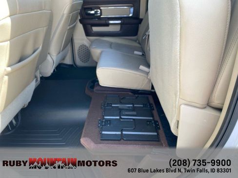 Used 2015 RAM 1500 Laramie w/ Convenience Group image 28