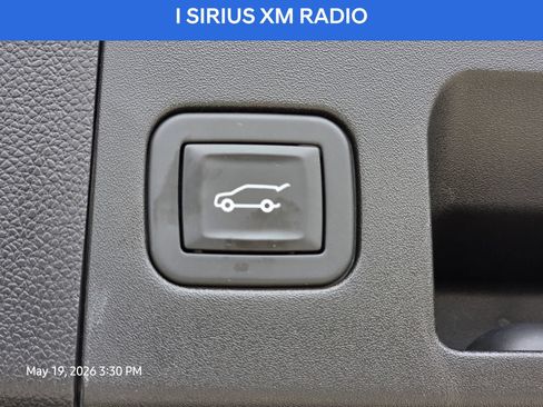 Used 2025 Cadillac XT4 Premium Luxury FWD image 21