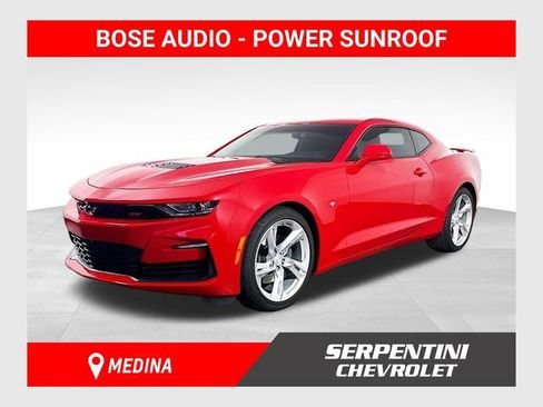 Used 2022 Chevrolet Camaro SS RWD image 1