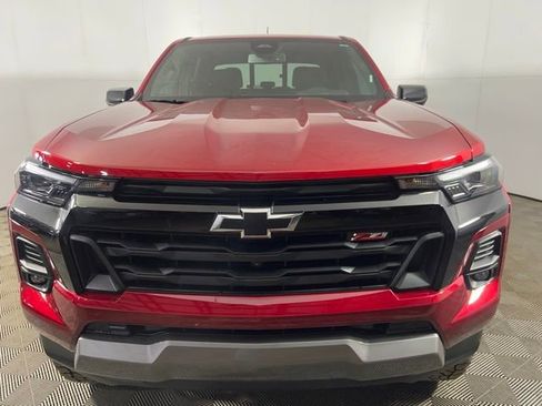 Used 2025 Chevrolet Colorado Z71 w/ Technology Package image 4