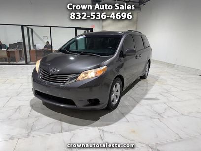 Used 2015 Toyota Sienna LE