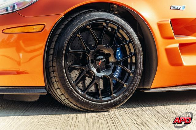 Used 2009 Chevrolet Corvette ZR1 w/ Preferred Equipment Group RWD image 42
