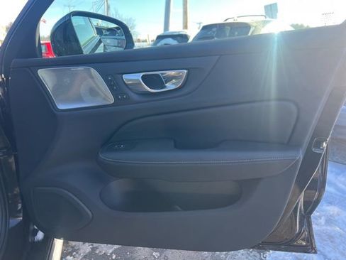 New 2026 Volvo V60 B5 Cross Country Ultra w/ Climate Package image 12