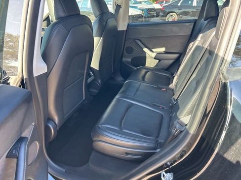 Used 2023 Tesla Model Y Long Range image 6