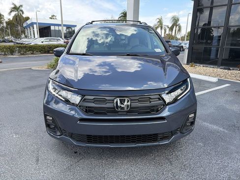 New 2026 Honda Odyssey EX-L image 3