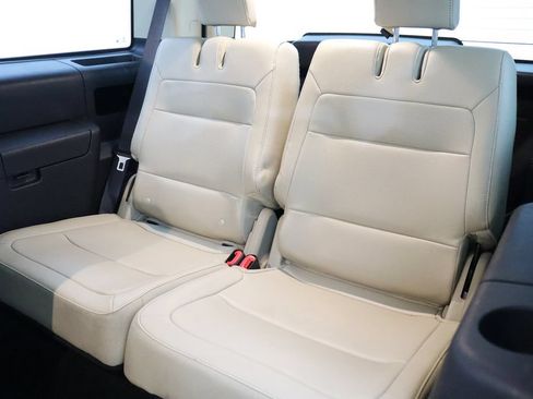 Used 2019 Ford Flex SEL w/ Equipment Group 202A AWD/4WD image 13