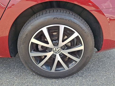 Used 2017 Volkswagen Jetta SE FWD image 33