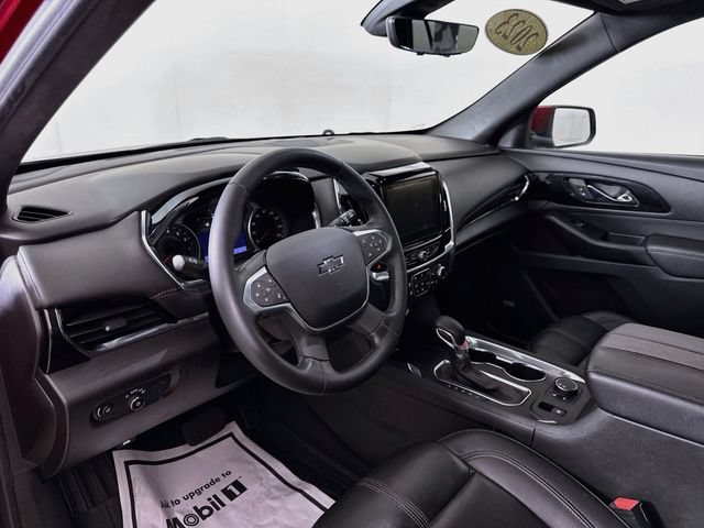 Used 2023 Chevrolet Traverse RS w/ LPO, Floor Liner Package FWD image 10