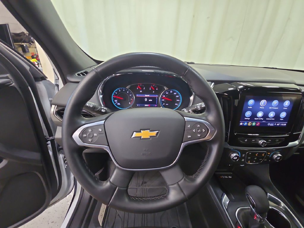Certified 2024 Chevrolet Traverse LT FWD image 14