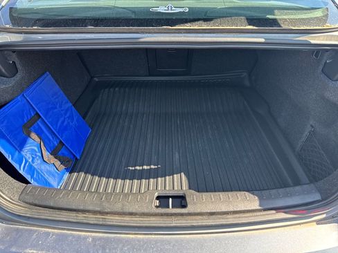 Used 2020 Volvo S60 T5 Inscription image 28